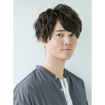 駒田航さん