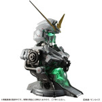 「ULTIMATE MECHANIX-UNICORN GUNDAM-」27,500円(税込)(C) 創通・サンライズ