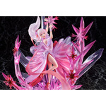 リゼロ 氷結の絆」エミリア、クリスタルドレス姿でフィギュア化！“運命