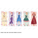 「描き下ろしイラスト 桜ドレスver. 等身大タペストリー（全5種）」各10,780円（税込）（C）春場ねぎ・講談社／映画「五等分の花嫁」製作委員会（C）KODANSHA