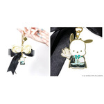 「Sanrio characters Royal Charm　- サンリオキャラクターズ・ロイヤルチャーム -」3,740円（税込）（C）'22 SANRIO APPR.NO.L630078