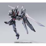 「METAL BUILD ストライクノワールガンダム（オルタナティブストライク Ver.）」30,800円（税込）（C）創通・サンライズ