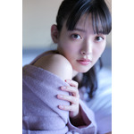 上坂すみれ2nd写真集「すみれのゆめ」(東京ニュース通信社刊)