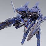 「METAL BUILD GNアームズ TYPE-E」（GNアーマー形態）（C）創通・サンライズ