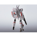 『超時空要塞マクロス』「VF-1J アーマードバルキリー（一条輝機）リバイバルVer.」13,200円（税込）（C）1982 BIGWEST