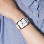 『東京エイリアンズ』×「SuperGroupies」コラボレーションアイテム 雨宮零士 モデル腕時計（C）NAOE/SQUARE ENIX