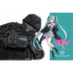 「初音ミク モデル」グッズイメージ　Art by フカヒレ（C）Crypton Future Media, INC. www.piapro.net