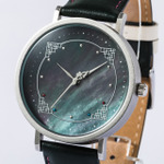 「腕時計」17,600円（税込）（C）日向夏・イマジカインフォス／「薬屋のひとりごと」製作委員会