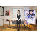 トーカ役の山本舞香が「あんていく」制服姿で「東京喰種:re CAFE」で公開食レポに挑戦