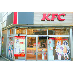 『ウマ娘 プリティーダービー』×日本ケンタッキー・フライド・チキン：KFC池袋西口店ラッピング店舗