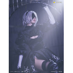 『NieR:Automata Ver1.1a』2Bコスチュームセット 165,000円（税込）モデル：火将ロシエル（C）SQUARE ENIX／人類会議