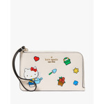 「HELLO KITTY x kate spade new york Capsule Collection」small zip wristlet（C）’24 SANRIO 著作（株）サンリオ