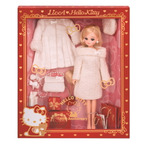 ～リンゴのバッグはキティちゃんからリカちゃんへ、友情のプレゼント♪～LiccA Stylish Doll Collections 「ハローキティ 45th アニバーサリー スタイル」9月2日予約開始