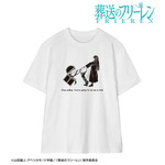 TVアニメ『葬送のフリーレン』「フェルンに引っ張られるフリーレン Tシャツ」（C）山田鐘人・アベツカサ／小学館／「葬送のフリーレン」製作委員会