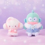 「Snow Fantasy むにゅぐるみマスコット」各2,200円（税込）（C）2025 SANRIO CO., LTD. APPROVAL NO.L656563