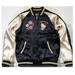 「SRO-2501 リバーシブルスカジャン」38,280円（税込）（C）2025 SANRIO CO., LTD. APPROVAL NO. L656565