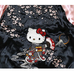 「SRO-2501 リバーシブルスカジャン」38,280円（税込）（C）2025 SANRIO CO., LTD. APPROVAL NO. L656565