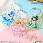 「ぴちぴちピッチ」るちあ、波音、リナらがキラキラなシアーフリルドレス姿に♪ 描き下ろしグッズを多数ラインナップ 画像