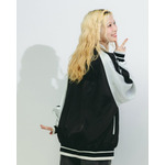 BOCCHI THE ROCK! × CONVERSE TOKYO【HUMAN ROBOT】「廣井きくり」OVERSIZE SOUVENIR JACKET　モデル：青山吉能（C）はまじあき／芳文社・アニプレックス