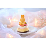 Everyday Celebration Kitchenの「雲にのったミッフィーフィナンシェ」（C）Mercis bv