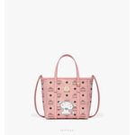 MCM×クレヨンしんちゃん「Toni トップジップショッパーバッグ」（C）Ｕ／Ｆ・Ｓ・Ａ・Ａ