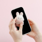 「ミニミニぬいぐるみクリーナー シュガーココムー」使用例（C）2025 SAN-X CO., LTD. ALL RIGHTS RESERVED.