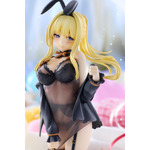 KDcolle「『この素晴らしい世界に祝福を！』ダクネス 原作版 ネグリジェver.」（C）暁なつめ・三嶋くろね　発行：株式会社KADOKAWA
