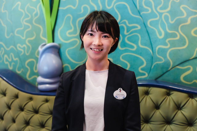 ミセスとコラボのベイマックスやきらびやかなパレードにキャッスルショーまで！“夜プラン”で満喫する東京ディズニーランド