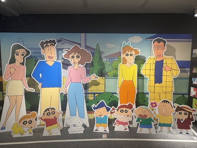 「原作35周年記念企画展 クレヨンしんちゃん オラたちず～っとおともだちだゾ」