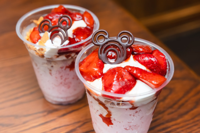 終演する「ビッグバンドビート」のイベントも開催中！暑さやわらぐレイトサマーの東京ディズニーシーを満喫