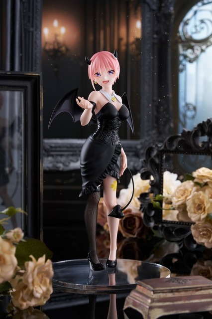 フリューのプライズフィギュア「BiCute Dark Figure－中野一花－」（C）春場ねぎ・講談社／「五等分の花嫁＊」製作委員会
