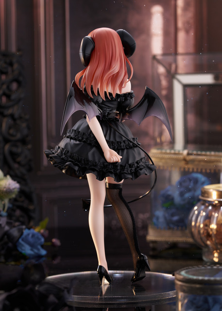 フリューのプライズフィギュア「BiCute Dark Figure－中野三玖－」（C）春場ねぎ・講談社／「五等分の花嫁＊」製作委員会