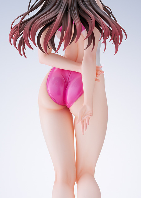 「彼女、お借りします　水原千鶴 競泳水着Ver.【再販】」19,800円（税込）（C）宮島礼吏・講談社／「彼女、お借りします」製作委員会2025