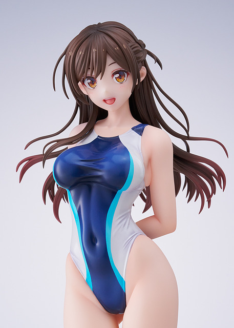 「彼女、お借りします　水原千鶴 水色ラインの競泳水着Ver.」19,800円（税込）（C）宮島礼吏・講談社／「彼女、お借りします」製作委員会2025