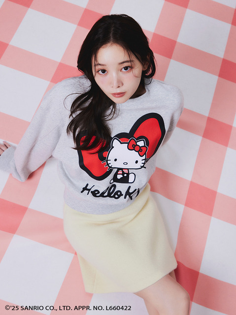 【HELLO KITTY】スウェットプルオーバー