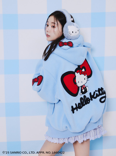 【HELLO KITTY】プレミアムパーカー