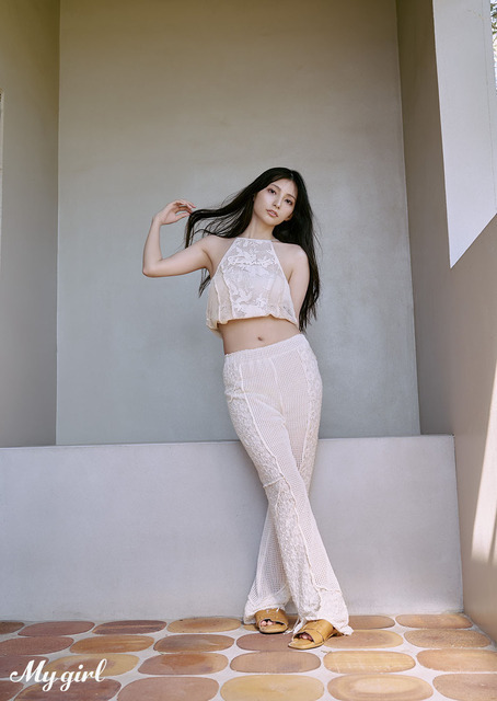 ビジュアルブック「My Girl vol.43」掲載カット