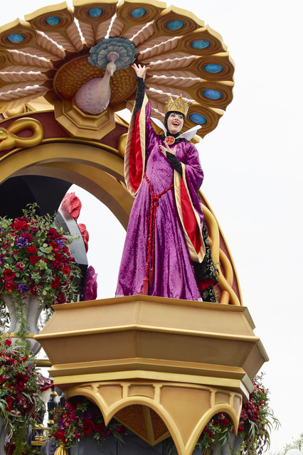 ハロウィン本番！超人気パレード＆アトモス、楽しい全身仮装で盛り上がる秋の東京ディズニーリゾート