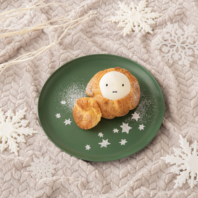 miffy cafe tokyo「かくれんぼミッフィーのもっちシュー」　Illustrations Dick Bruna（C）copyright Mercis bv,1953-2025