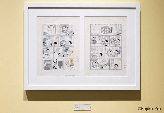 「藤子・F・不二雄ミュージアム クリスマスはミュージアムで！2025」クリスマスにちなんだ話の原画が登場（C）Fujiko-Pro