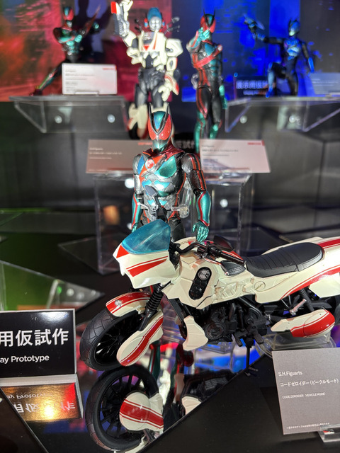 「TAMASHII NATION 2025」実物フィギュア