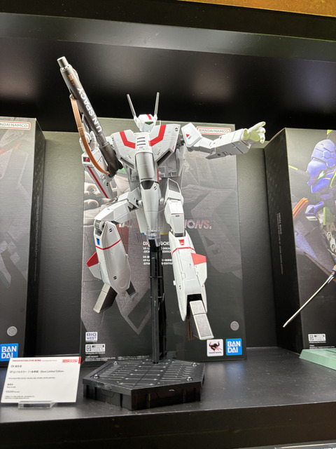 「TAMASHII NATION 2025」実物フィギュア