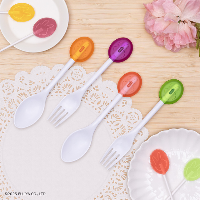 「タイトーくじ ペコのお菓子なびっくりばこ」D賞　ポップキャンディカトラリー（C）2025 FUJIYA CO., LTD.（C）TAITO CORPORATION