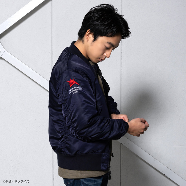 STRICT-G.ARMS『機動戦士ガンダム 逆襲のシャア』MA-1ジャケット着用イメージ