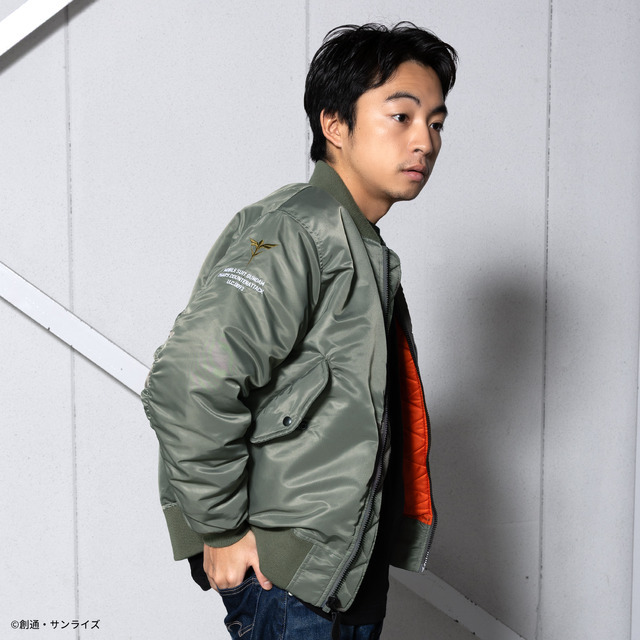 STRICT-G.ARMS『機動戦士ガンダム 逆襲のシャア』MA-1ジャケット着用イメージ