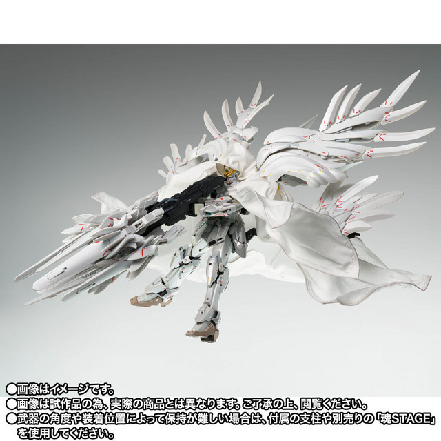 「GUNDAM FIX FIGURATION METAL COMPOSITE ウイングガンダムゼロ クロークドカスタム」38,500円（税込）