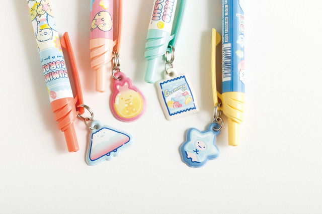 すみっコぐらし「グミグミパーティー」マスコット付 エナージェル エス　使用イメージ（C）2025 SAN-X CO., LTD. ALL RIGHTS RESERVED.