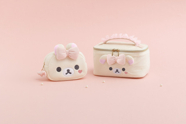 サンエックス「Makeup Rilakkuma」 ミラー付ぬいぐるみポーチとバニティポーチ（C）2025 SAN-X CO., LTD. ALL RIGHTS RESERVED.