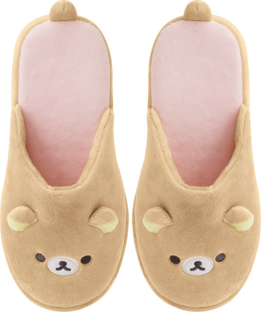 サンエックス「Makeup Rilakkuma ぬいぐるみスリッパ」（C）2025 SAN-X CO., LTD. ALL RIGHTS RESERVED.