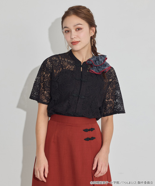 TVアニメ『らんま1/2』× earth music＆ecology Japan Label「ビッグシュシュ」ブラック　着用イメージ（C）高橋留美子・小学館/「らんま1/2」製作委員会